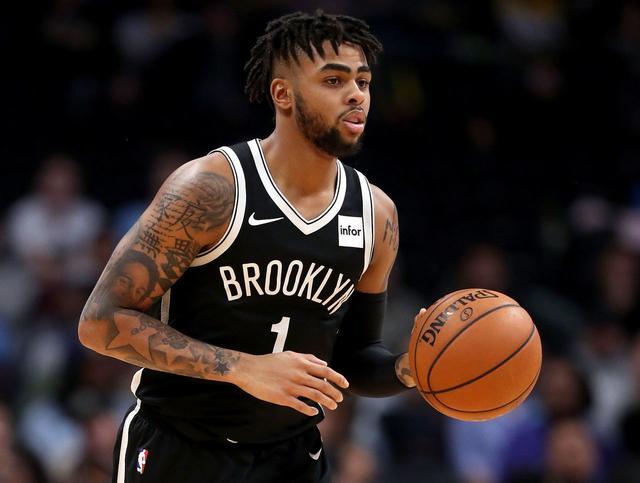 外线开炮！克雷伊奇速射三分命中 老鹰回敬8-0打停奇才（外线火力全开！克雷伊奇快射三分命中，老鹰打出8-0迫使奇才暂停）