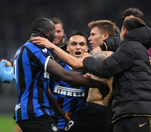 意甲俱乐部球衣胸前广告赞助费TOP10：米兰双雄3000万并列第1（意甲球队球衣胸前赞助费前十：米兰双雄以3000万并列榜首）