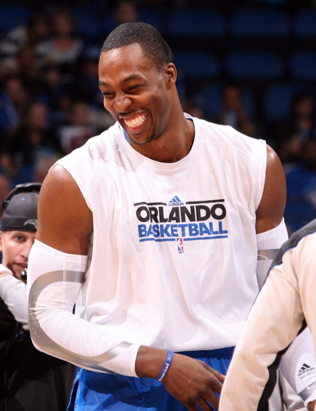 塔帅：我会联系温格但没那么频繁；每次听助威歌都起鸡皮疙瘩（塔帅：会联系温格但不常；每次听到助威歌都起鸡皮疙瘩）